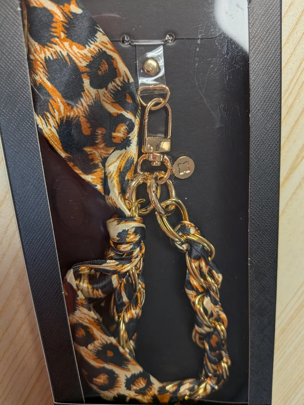 NIB BCBG Leopard Print Phone Jewelry Wristlet & Scarf Chain Charm